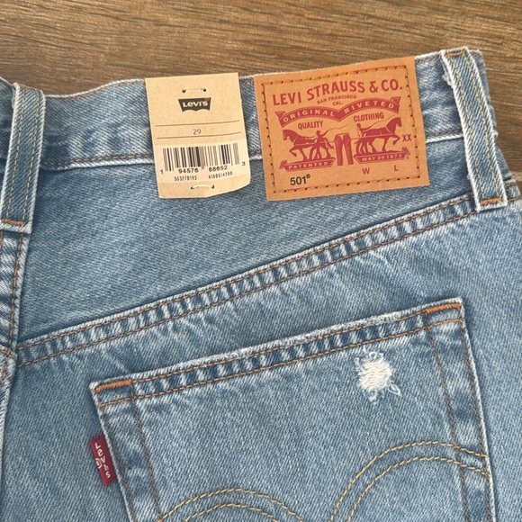 Levi's Blue Distressed Jean Shorts High-Waisted - Picture 6 of 8